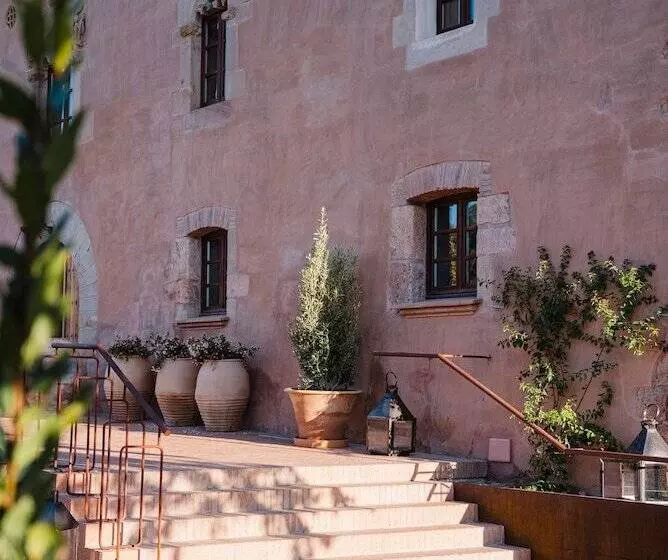 Hotelli Masia Can Farrés