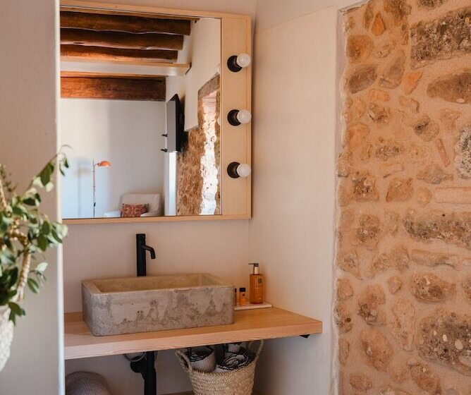 בית מלון כפרי Masia Can Farrés