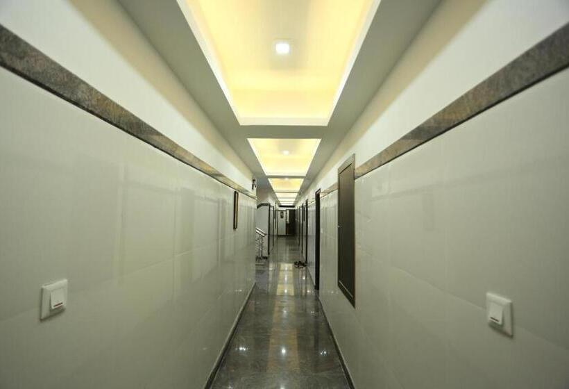 Hotel Rr International Bangalore