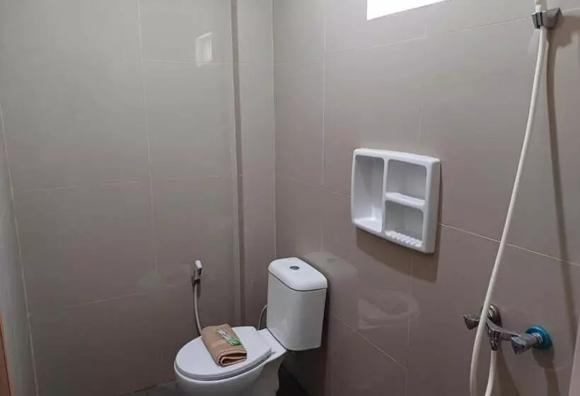 Hotel Salmas Bypass Mojokerto