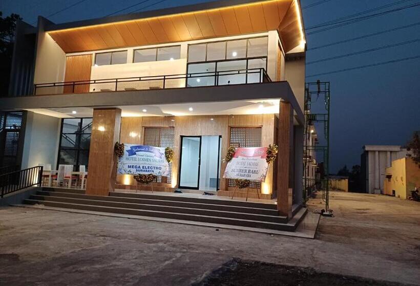 ホテル Salmas Bypass Mojokerto