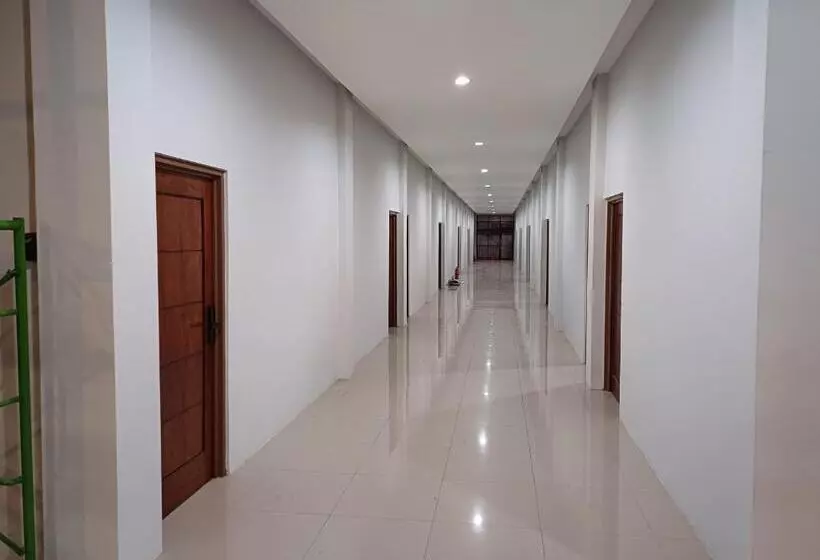 Hotel Salmas Bypass Mojokerto