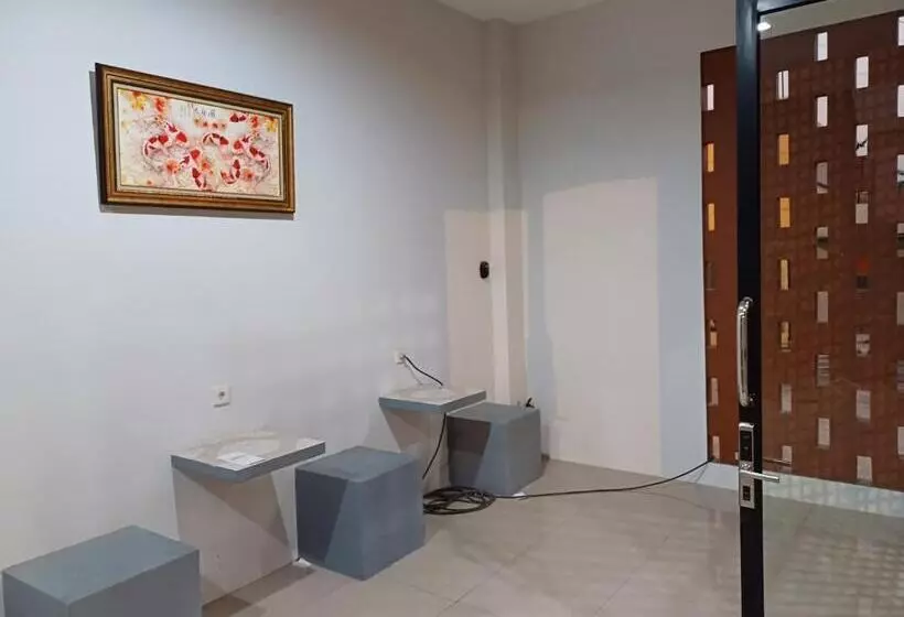 Hotel Salmas Bypass Mojokerto