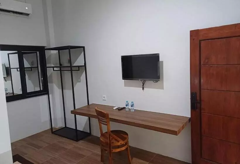 Hotel Salmas Bypass Mojokerto