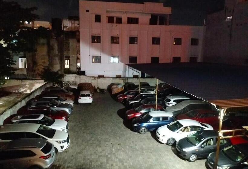 Hotel Sharma Residency Chennai Egmore