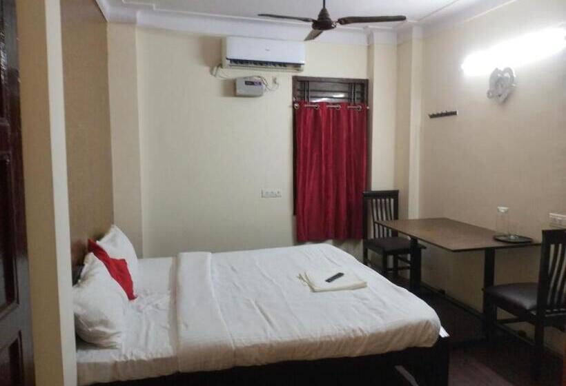 Hotel Sharma Residency Chennai Egmore