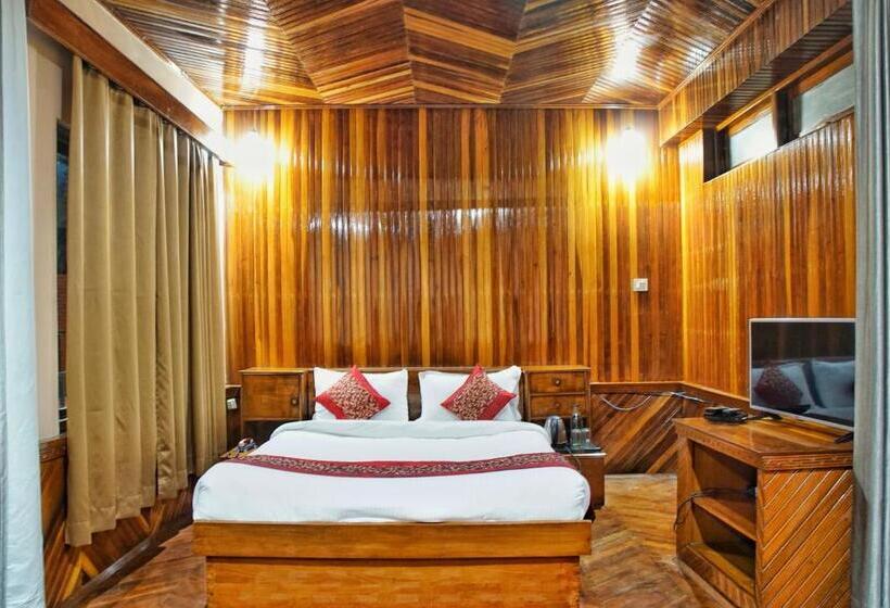 Hotell The Oak Ridge Retreat By Baizus