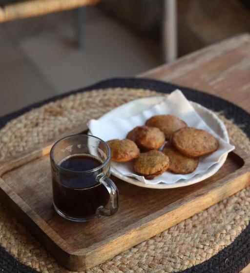 بنسيون Exstacy S Bathtub Rooms & Cafe