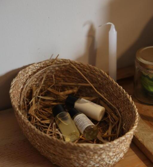 بنسيون Exstacy S Bathtub Rooms & Cafe