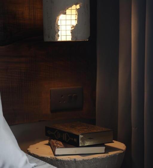 بنسيون Exstacy S Bathtub Rooms & Cafe