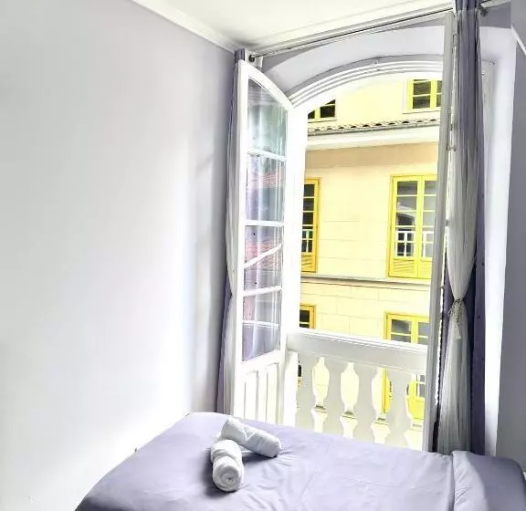 Majatalo Habitacion Privado Con Baño Privado En La Maresía