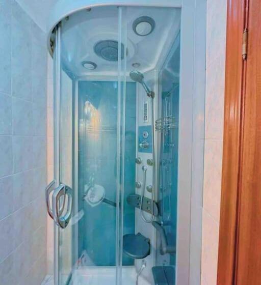 Pensão Habitacion Privado Con Baño Privado En La Maresía