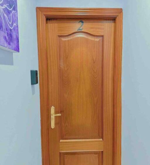 Pensão Habitacion Privado Con Baño Privado En La Maresía