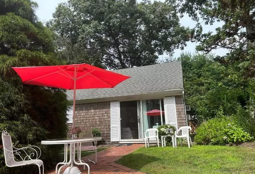 Majatalo Hamptons Private Guest Cottage