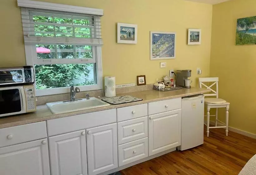 Majatalo Hamptons Private Guest Cottage