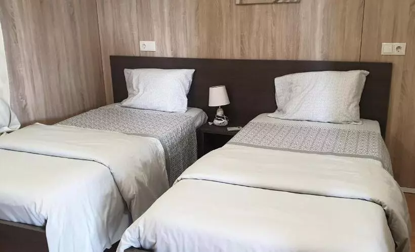 ペンション Quintinha Do Periqueiro