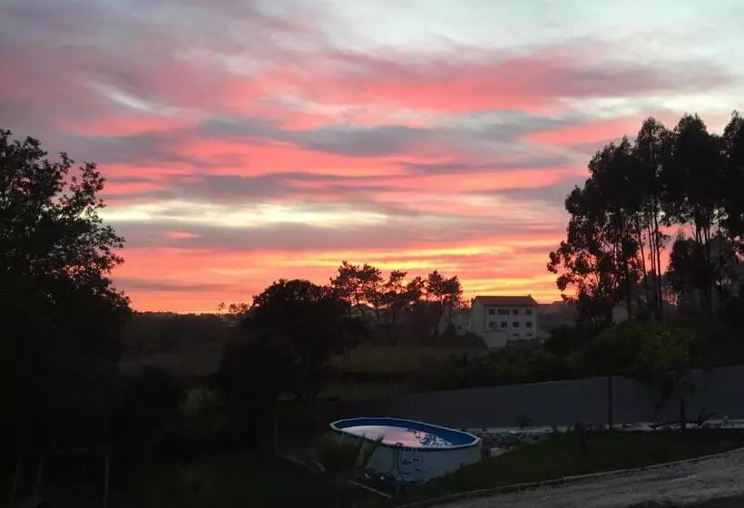 ペンション Quintinha Do Periqueiro