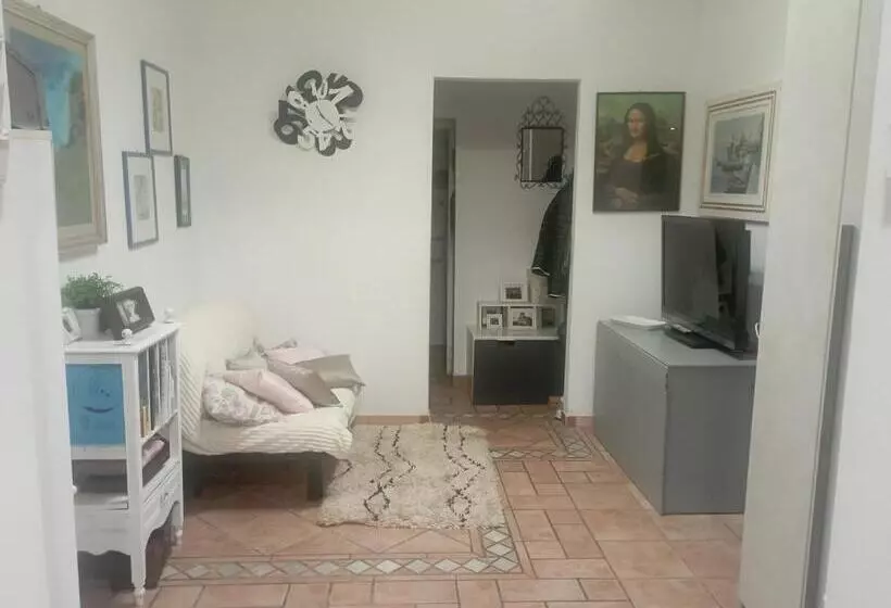 Majatalo Semplicemente A Casa