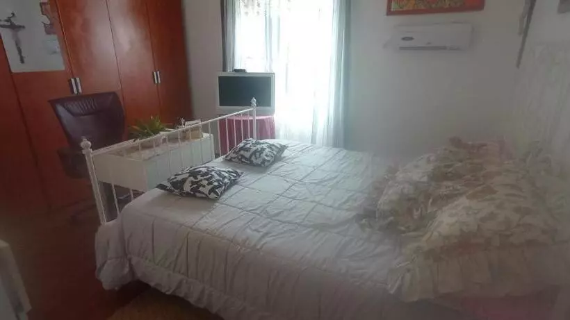 Majatalo Semplicemente A Casa