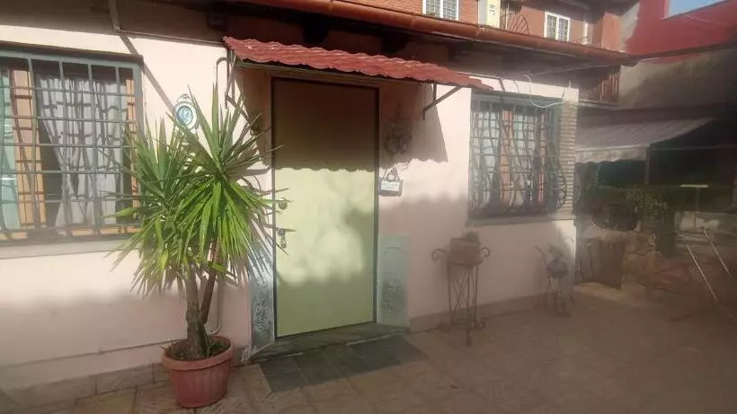 Majatalo Semplicemente A Casa