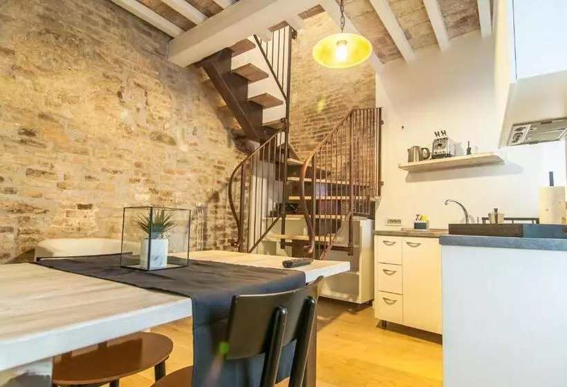 پانسیون Umbrian Concierge   La Corte Del Grillo