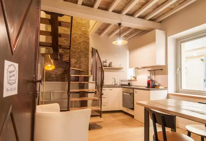 پانسیون Umbrian Concierge   La Corte Del Grillo