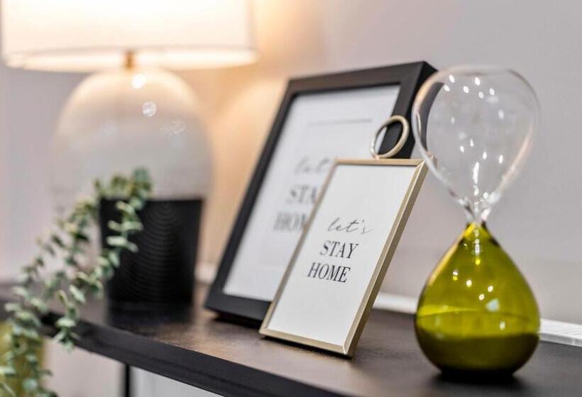 The Burlington By Stamp Sa