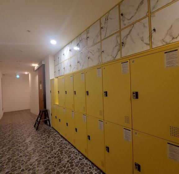 هاستل Ningcui Business