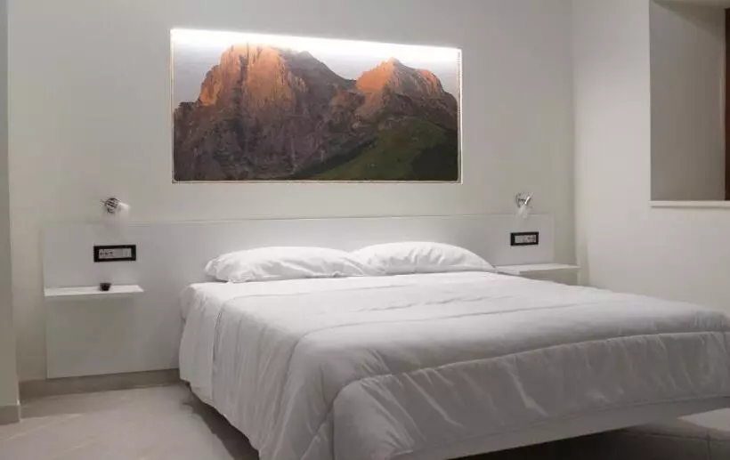 ユースホステル La Locanda Da Vittorio