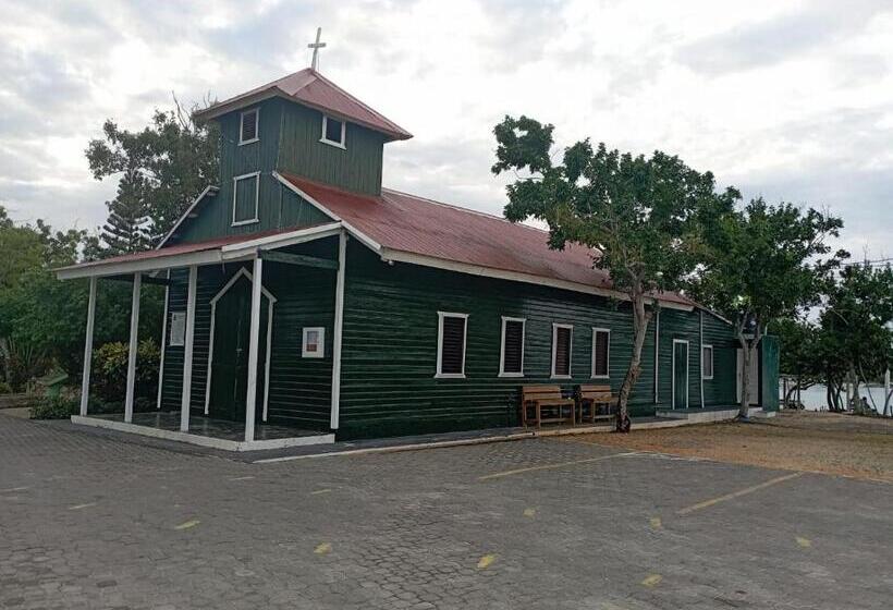 All Seasons Hotel Bayahibe