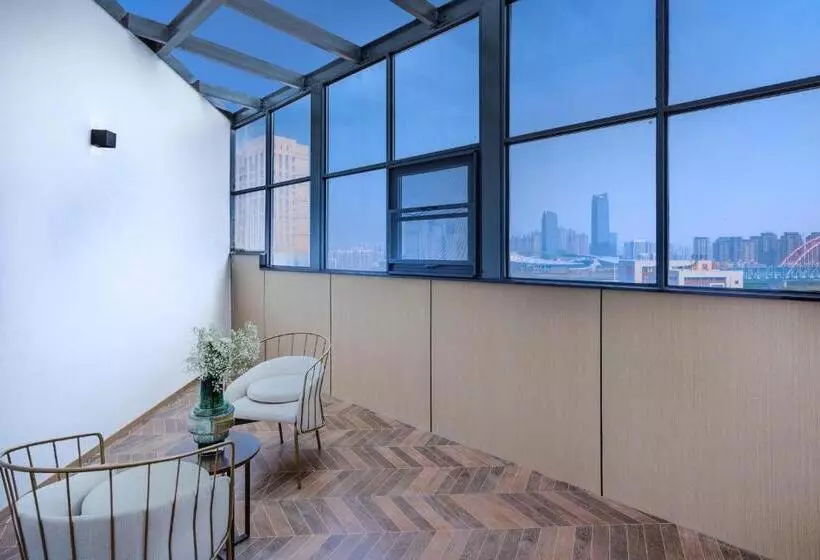Atour Hotel Hefei Pearl Plaza Huijin Business Center
