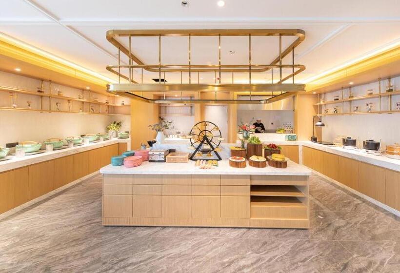 Atour Hotel Hefei Pearl Plaza Huijin Business Center