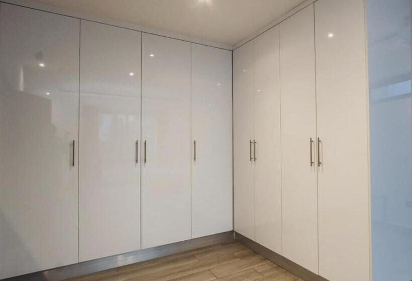 צימר Preston Place Guest House