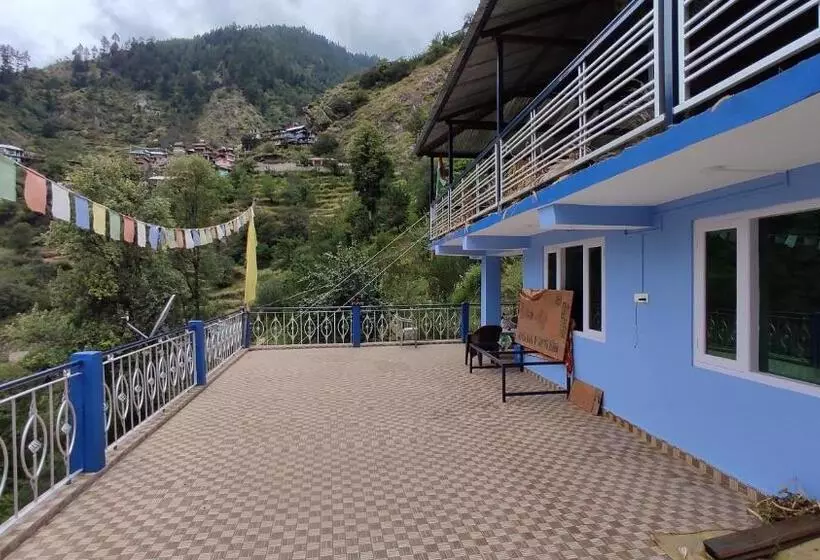 ベッドアンドブレックファースト Satkar Homestay & Camping Service