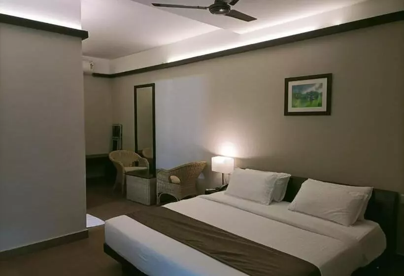Broad Bean Resort & Ayurvedic Spa Chithirapuram