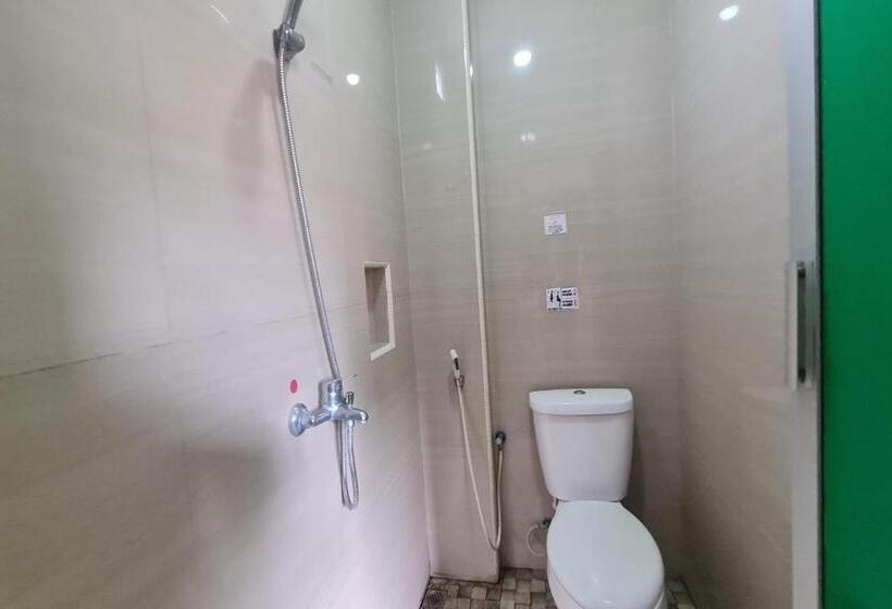 Capital O 93250 Hotel Tirta Kencana 2 Baturaden