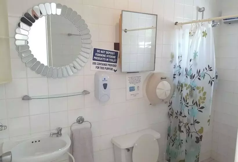 First Day Hotel On Aruba!