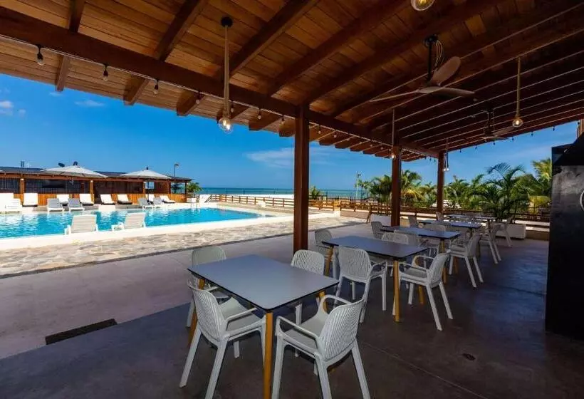 ホテル Hospedaje Caleta Grau