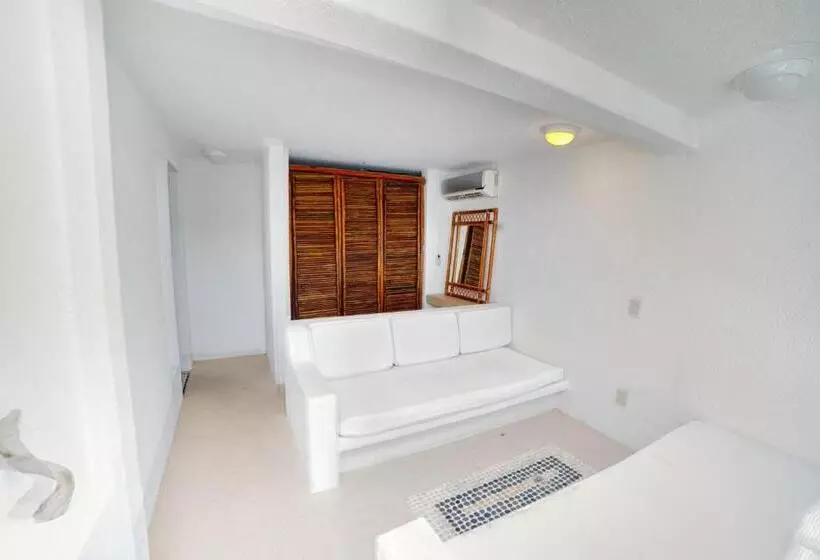 Hotelli Los Patios Loft Suites