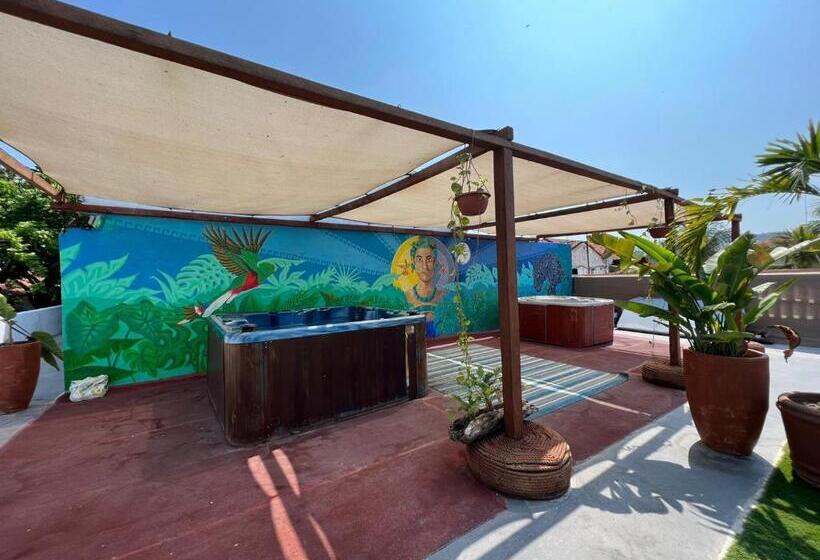 هتل Los Patios Loft Suites