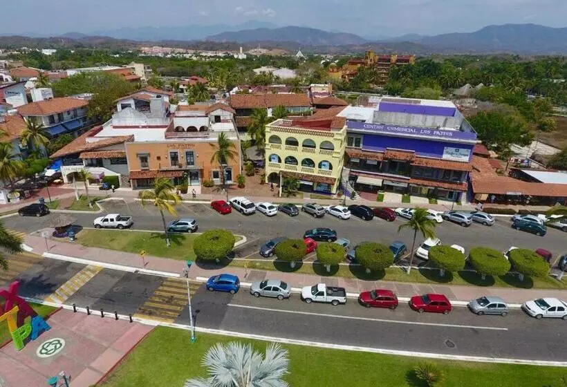 Hotelli Los Patios Loft Suites