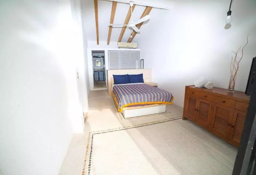 Hotelli Los Patios Loft Suites