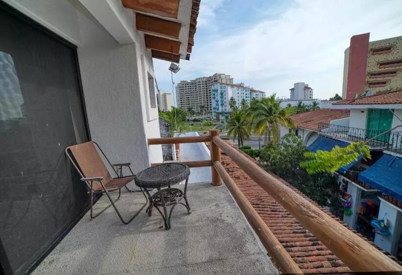 Hotelli Los Patios Loft Suites