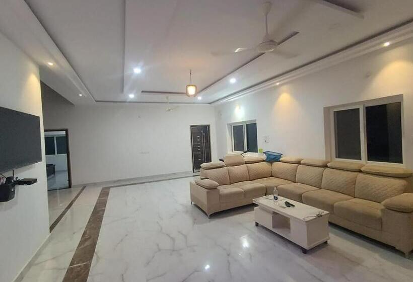 בית מלון כפרי Mini Musically Dubs