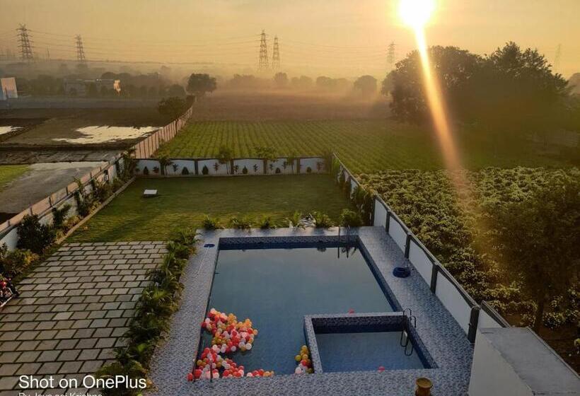 בית מלון כפרי Mini Musically Dubs