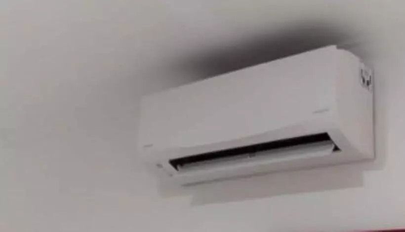 Hotelli Oyo 93286 Yellow House Syariah