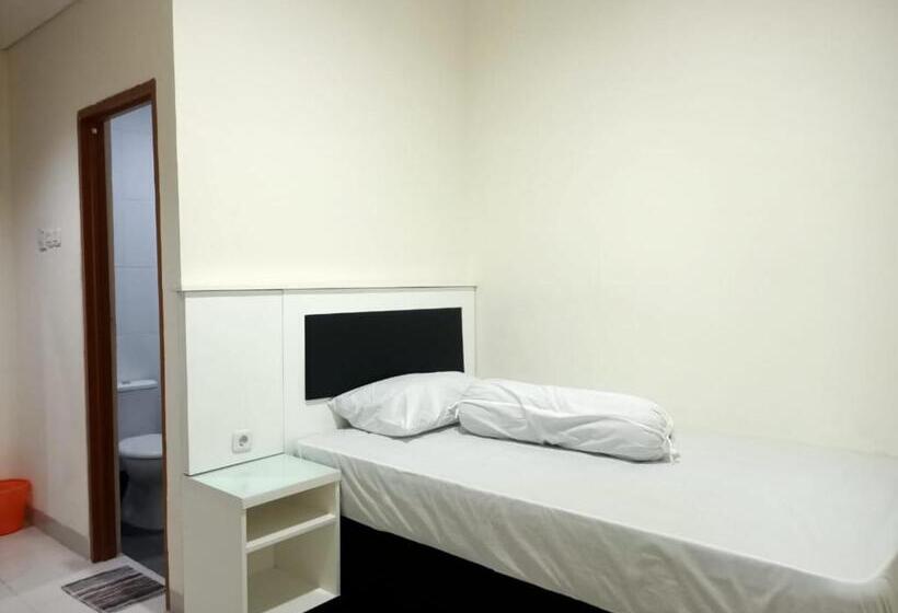 Отель Oyo 93303 Lourdes Blessing Hill