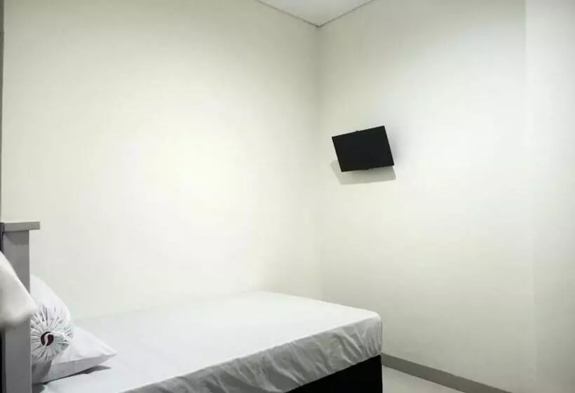 Hotelli Oyo 93303 Lourdes Blessing Hill