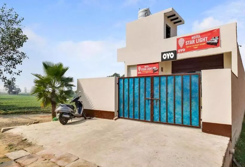 Hotelli Oyo Star Light