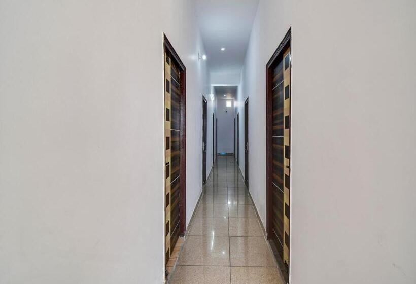 酒店 Oyo Star Light